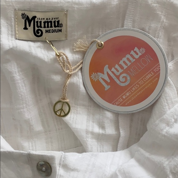 SHOW ME YOUR MUMU white “Roslyn” cold shoulder top - Picture 7 of 8